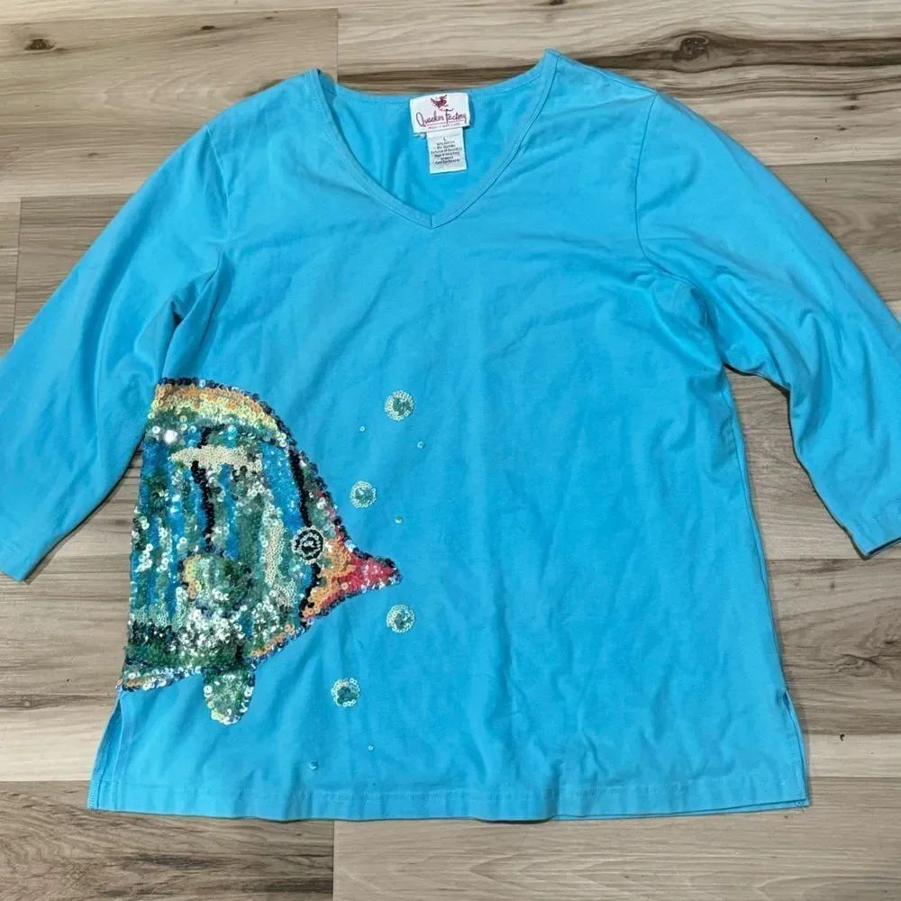 Quacker Factory Sequin Fish Blue Top Women’s Large
